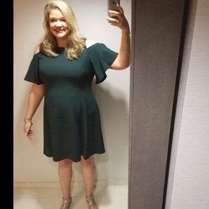 Like New 18W Green Eliza J Cold Shoulder Dress